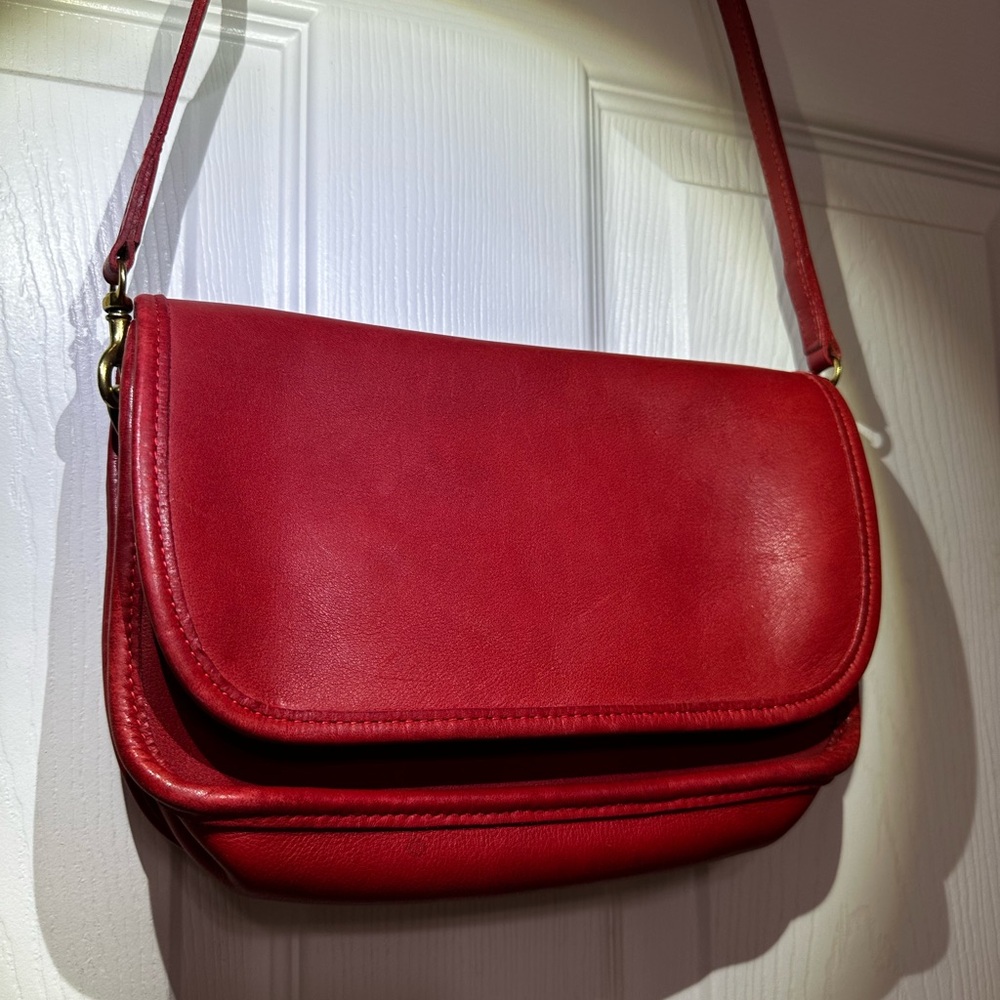 Vintage Red Leather Coach Ritchie Shoulder Bag Purse